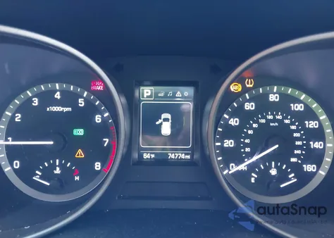 2017 Hyundai Santa Fe Sport 2.4L z USA, uszkodzony, nr VIN 5NMZU3LB1HH039332